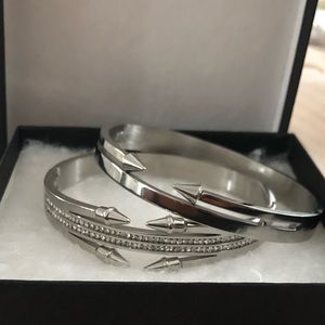 Gold pans silver spiked bracelet set